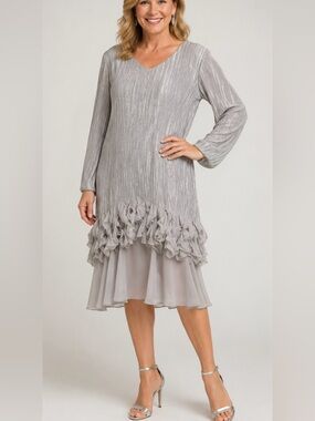 Vintage PIERRE LABICHE Paris - New York Light Gray Ruffle Dress Size 14.